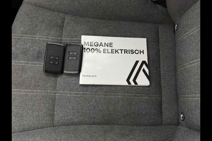 Renault Mégane E-Tech EV60 Optimum Charge Evolution [3-Fase-11kW] {SoH-91%} (INCL-BTW) Aut. *FULL-LED | CAMERA | LANE-ASSIST | KEYLESS | NAVI-FULLMAP | CARPLAY | COMFORTSEATS | DIGI-COCKPIT | ECC | PDC | 18"ALU*