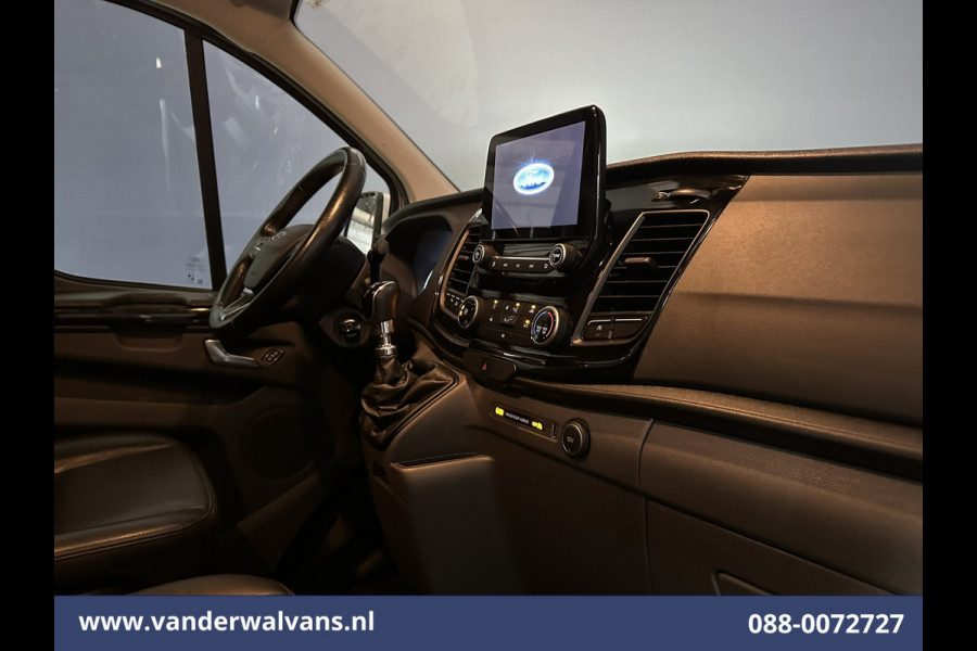 Ford Transit Custom 2.0 TDCI 170pk L1H1 Euro6 Airco | Camera | LED | Apple Carplay | Cruisecontrol | Raptor grill | Leder Android Auto, LM velgen, Verwarmde voorruit, Parkeersensoren, Bijrijdersbank