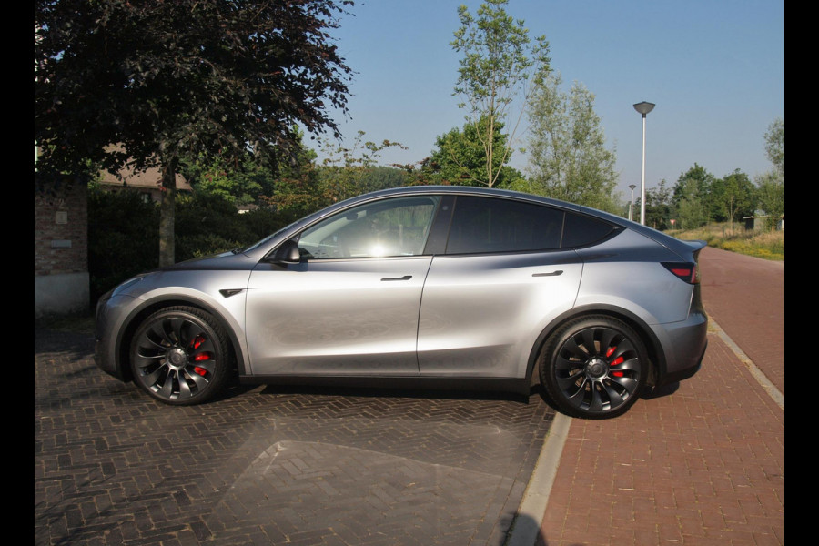 Tesla Model Y Performance AWD 75 kWh | Panoramadak | Trekhaak | 360 Camera | Full Self Driving Computer 3 |