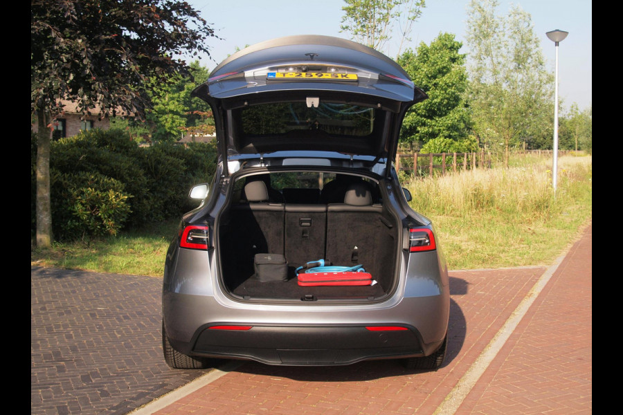 Tesla Model Y Performance AWD 75 kWh | Panoramadak | Trekhaak | 360 Camera | Full Self Driving Computer 3 |
