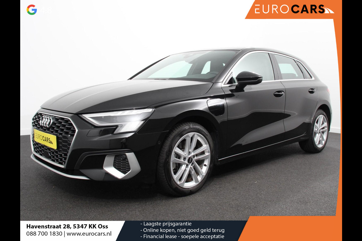 Audi A3 Sportback 40 TFSI e PHEV 204pk Advanced S Tronic Panorama dak Climate control Adaptieve cruise control LED Parkeersensoren Keyless Navigatie Verwarmde voorstoelen Apple Carplay/ Android Auto