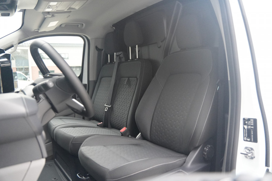 Ford E-Transit Custom 320 L2H1 Limited 71 kWh 218pk - LED - Carplay - Stoelverwarming - Keyless - Cruise - Rijklaar