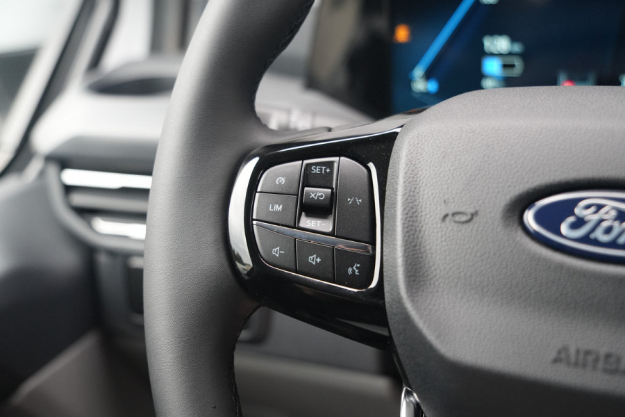 Ford E-Transit Custom 320 L2H1 Limited 71 kWh 218pk - LED - Carplay - Stoelverwarming - Keyless - Cruise - Rijklaar