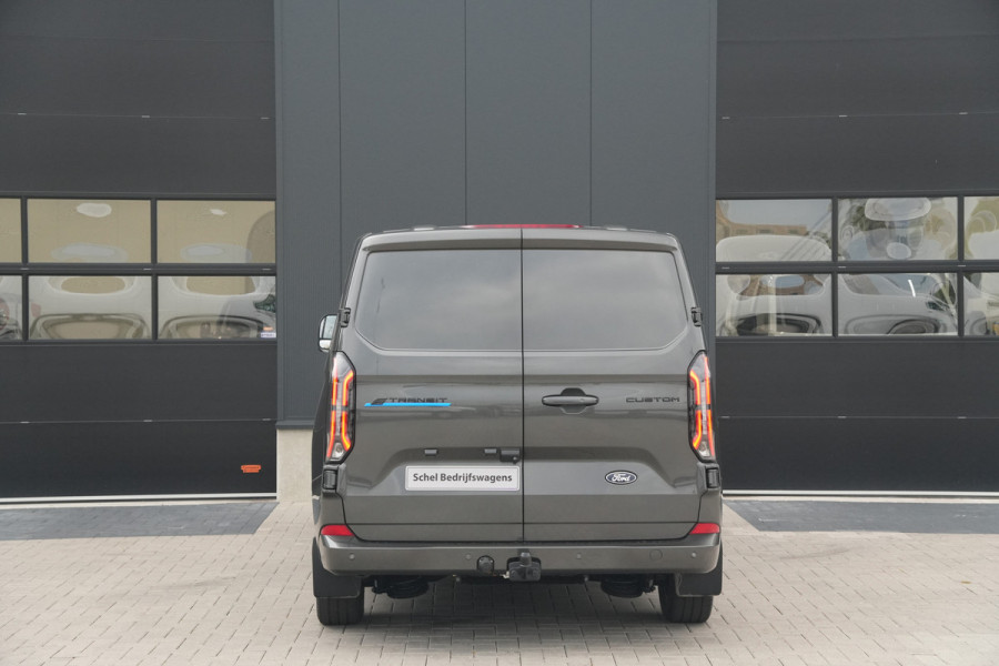 Ford E-Transit Custom 320 L2H1 Limited 71 kWh 218pk - Trekhaak - ACC - B&O - Navi - Stoel/Stuurverwarming - 360 Camera - Blindspot - Rijklaar