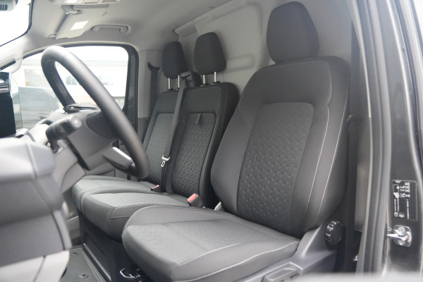 Ford E-Transit Custom 320 L2H1 Limited 71 kWh 218pk - Trekhaak - ACC - B&O - Navi - Stoel/Stuurverwarming - 360 Camera - Blindspot - Rijklaar