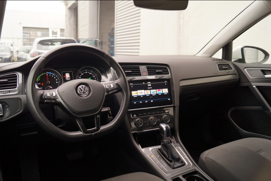 Volkswagen e-Golf 136pk Automaat -SOH86%-NAVI-ACC-LED-ECC-PDC-