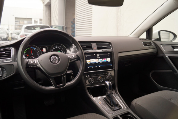 Volkswagen e-Golf 136pk Automaat -SOH86%-NAVI-ACC-LED-ECC-PDC-