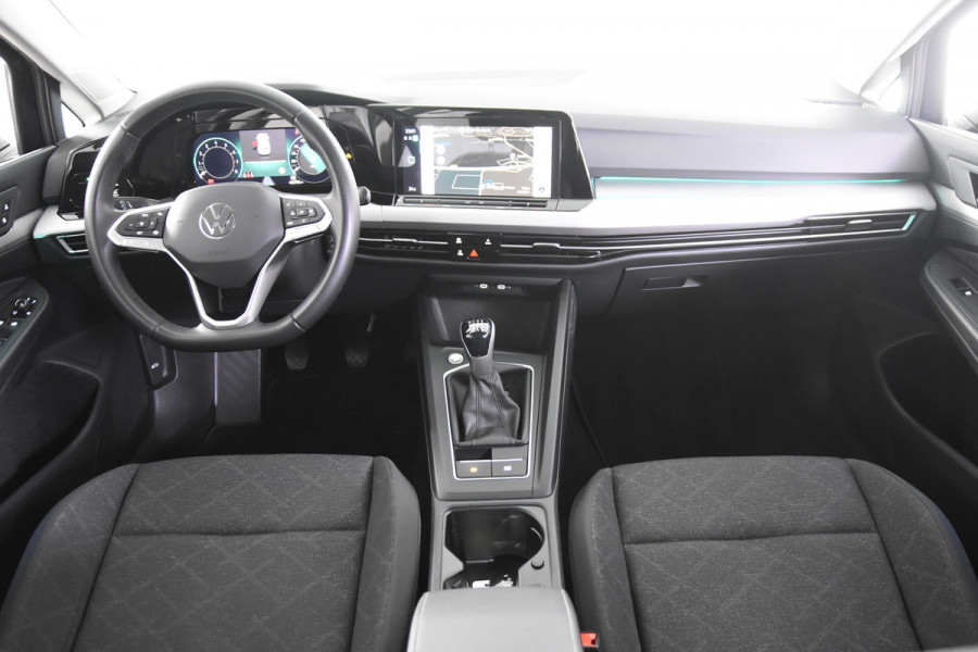 Volkswagen Golf VIII Life *1ste Eigenaar*Navigatie*Camera*Carplay*