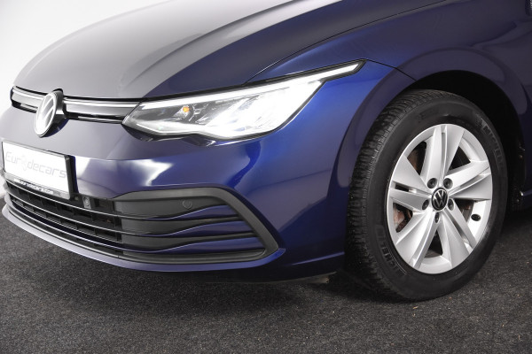 Volkswagen Golf VIII Life *1ste Eigenaar*Navigatie*Camera*Carplay*