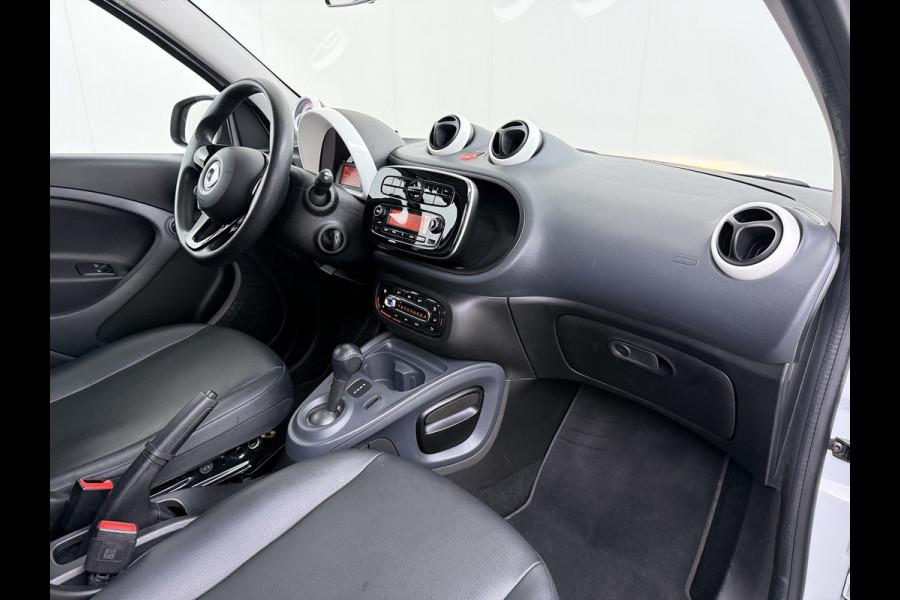 Smart Forfour EQ Electric Automaat SOH 90% Ecc Bluetooth Cruise Control 18kWh Business Solution Lmv Elek.Ramen+Spiegels Isofix Dealeronderhouden Origineel Nederlandse Auto