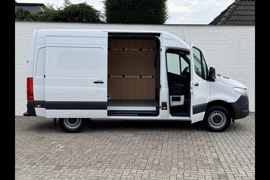Mercedes-Benz Sprinter 317 1.9 CDI L2 9G Leder Camera Clima M-bux media systeem DAB laadruimte betimmering