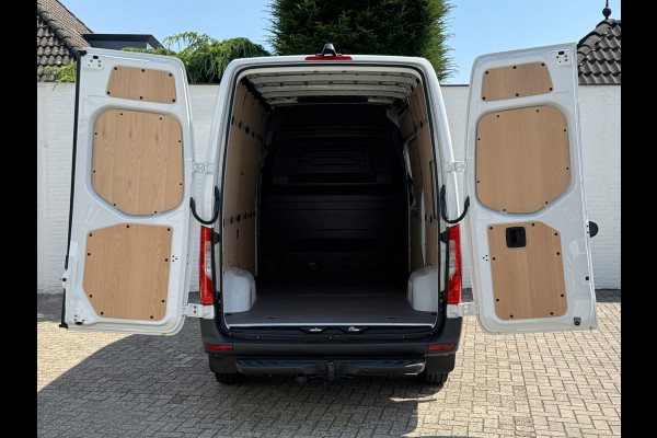 Mercedes-Benz Sprinter 317 1.9 CDI L2 9G Leder Camera Clima M-bux media systeem DAB laadruimte betimmering