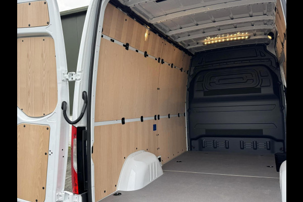 Mercedes-Benz Sprinter 317 1.9 CDI L2 9G Leder Camera Clima M-bux media systeem DAB laadruimte betimmering