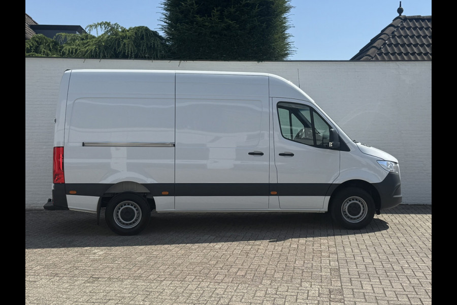 Mercedes-Benz Sprinter 317 1.9 CDI L2 9G Leder Camera Clima M-bux media systeem DAB laadruimte betimmering