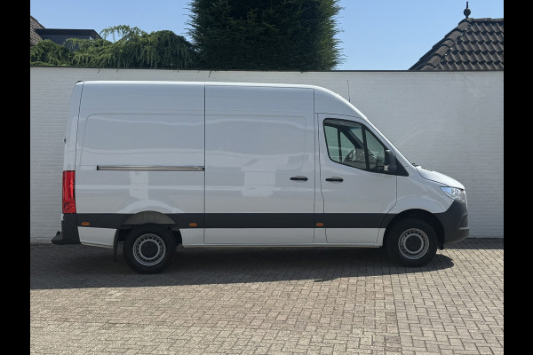 Mercedes-Benz Sprinter 317 1.9 CDI L2 9G Leder Camera Clima M-bux media systeem DAB laadruimte betimmering