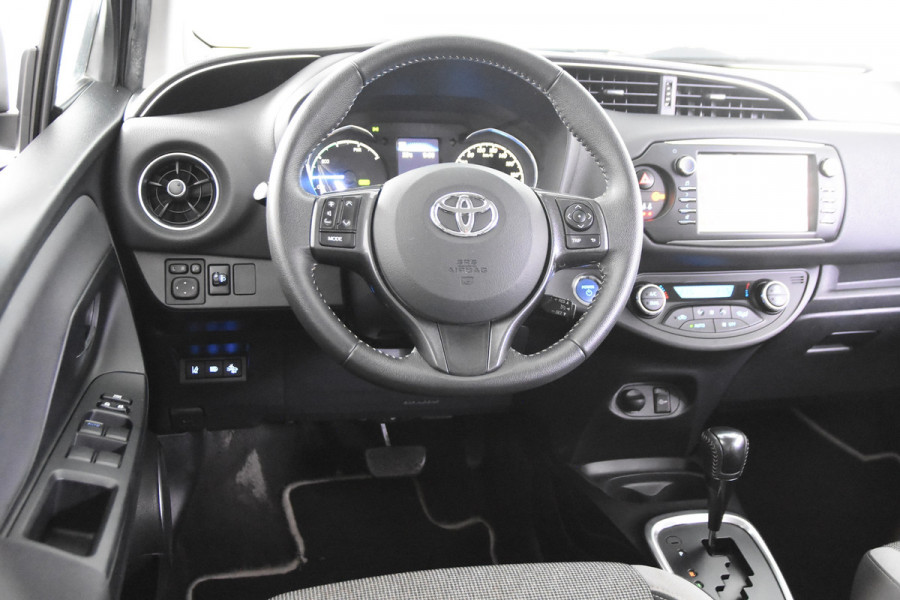 Toyota Yaris 1.5 Hybrid Y20 *1ste Eigenaar*Navigatie*Camera*Keyless*
