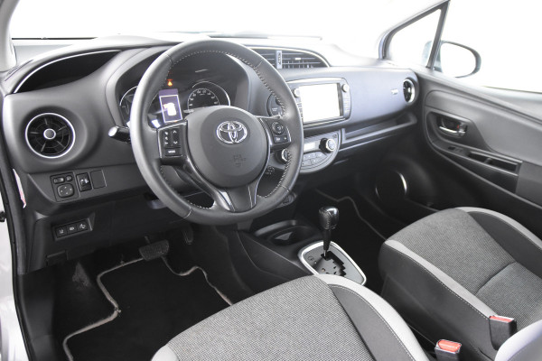 Toyota Yaris 1.5 Hybrid Y20 *1ste Eigenaar*Navigatie*Camera*Keyless*
