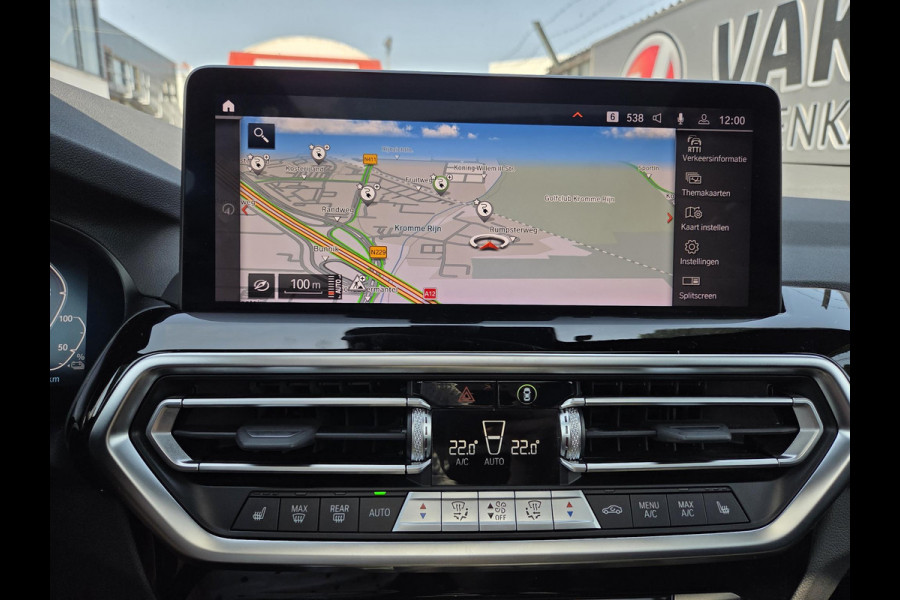 BMW X3 xDrive30e 19"/Trekhaak/Leder + memory/Adaptieve cruise/Keyless/Dodehoek/Head-up/360 camera/HiFi/LED/Sfeerverlichting