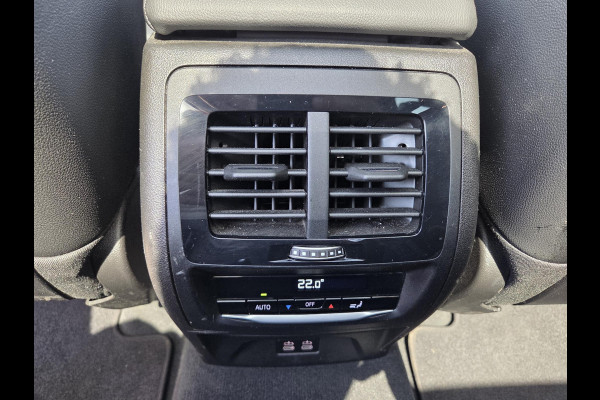 BMW X3 xDrive30e 19"/Trekhaak/Leder + memory/Adaptieve cruise/Keyless/Dodehoek/Head-up/360 camera/HiFi/LED/Sfeerverlichting