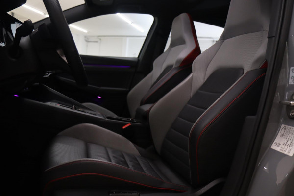 Volkswagen Golf 2.0 TSI GTI CLUBSPORT/PANO/HUD/ACC/NURB/IQ-LIGHT/VOLL
