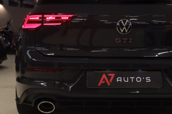 Volkswagen Golf 2.0 TSI GTI CLUBSPORT/NURBURGRING/PANO/IQ-LIGHT/HUD/MEMORY/VOLL