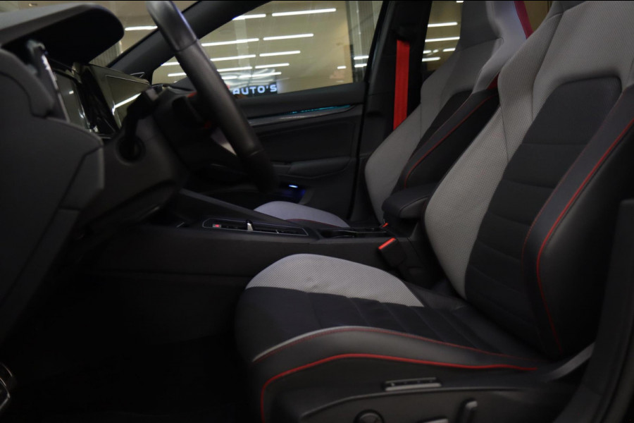 Volkswagen Golf 2.0 TSI GTI CLUBSPORT/NURBURGRING/PANO/IQ-LIGHT/HUD/MEMORY/VOLL