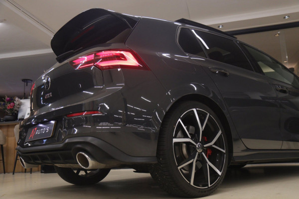 Volkswagen Golf 2.0 TSI GTI CLUBSPORT/NURBURGRING/PANO/IQ-LIGHT/HUD/MEMORY/VOLL