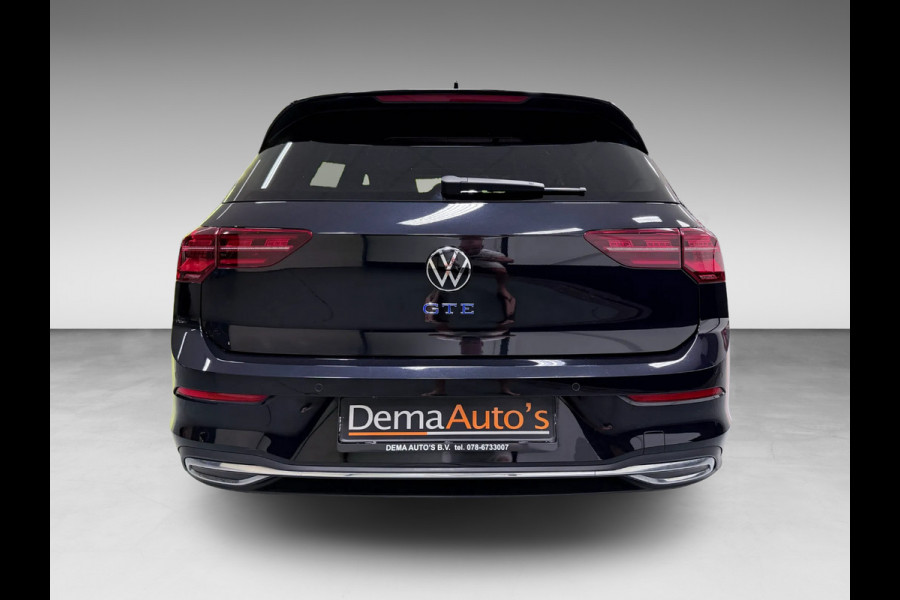 Volkswagen Golf 1.4 eHybrid GTE SFEERVERL/IQ-LICHT/NAVI/DAB/CARPLAY/V-COCKPIT/H-UP///