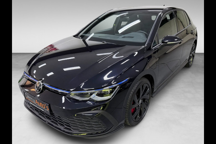 Volkswagen Golf 1.4 eHybrid GTE SFEERVERL/IQ-LICHT/NAVI/DAB/CARPLAY/V-COCKPIT/H-UP///