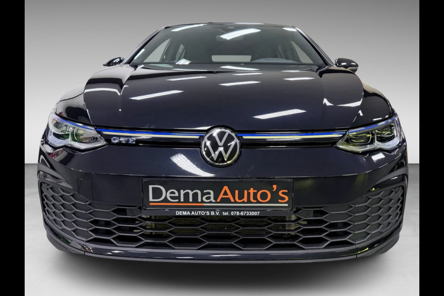 Volkswagen Golf 1.4 eHybrid GTE SFEERVERL/IQ-LICHT/NAVI/DAB/CARPLAY/V-COCKPIT/H-UP///
