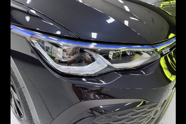 Volkswagen Golf 1.4 eHybrid GTE SFEERVERL/IQ-LICHT/NAVI/DAB/CARPLAY/V-COCKPIT/H-UP///