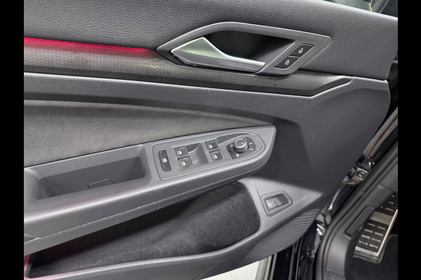 Volkswagen Golf 1.4 eHybrid GTE SFEERVERL/IQ-LICHT/NAVI/DAB/CARPLAY/V-COCKPIT/H-UP///
