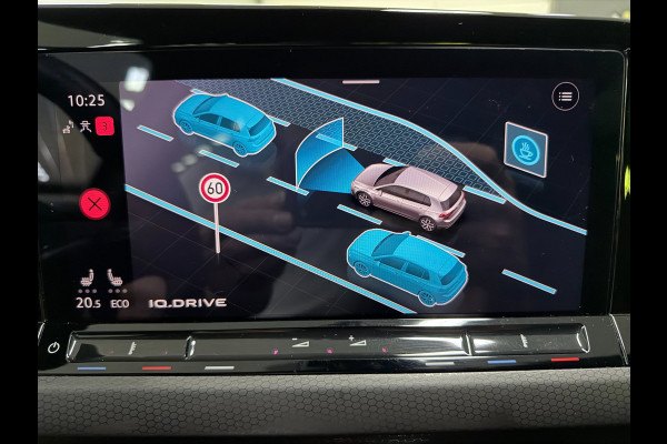 Volkswagen Golf 1.4 eHybrid GTE SFEERVERL/IQ-LICHT/NAVI/DAB/CARPLAY/V-COCKPIT/H-UP///