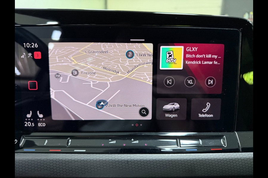 Volkswagen Golf 1.4 eHybrid GTE SFEERVERL/IQ-LICHT/NAVI/DAB/CARPLAY/V-COCKPIT/H-UP///