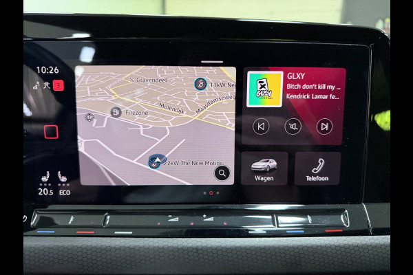 Volkswagen Golf 1.4 eHybrid GTE SFEERVERL/IQ-LICHT/NAVI/DAB/CARPLAY/V-COCKPIT/H-UP///