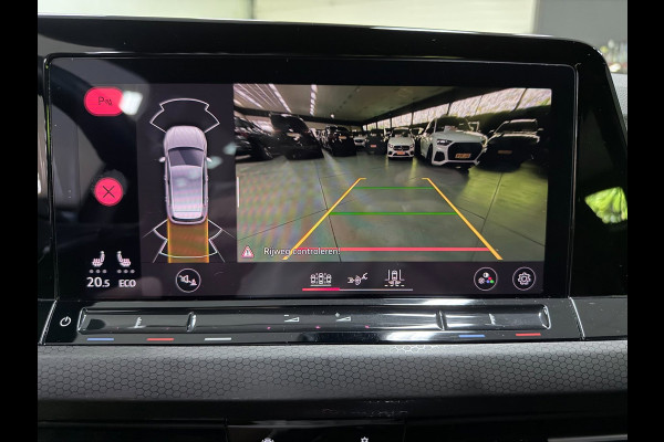 Volkswagen Golf 1.4 eHybrid GTE SFEERVERL/IQ-LICHT/NAVI/DAB/CARPLAY/V-COCKPIT/H-UP///