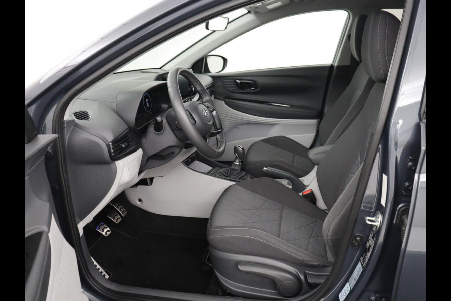 Hyundai Bayon 1.0 T-GDI Comfort Smart | Carplay | Camera | Airco | Cruise control | Sfeerverlichting | Parkeerhulp | Bluetooth | LED | Digital Cockpit | 16'' velgen