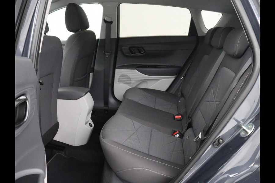 Hyundai Bayon 1.0 T-GDI Comfort Smart | Carplay | Camera | Airco | Cruise control | Sfeerverlichting | Parkeerhulp | Bluetooth | LED | Digital Cockpit | 16'' velgen