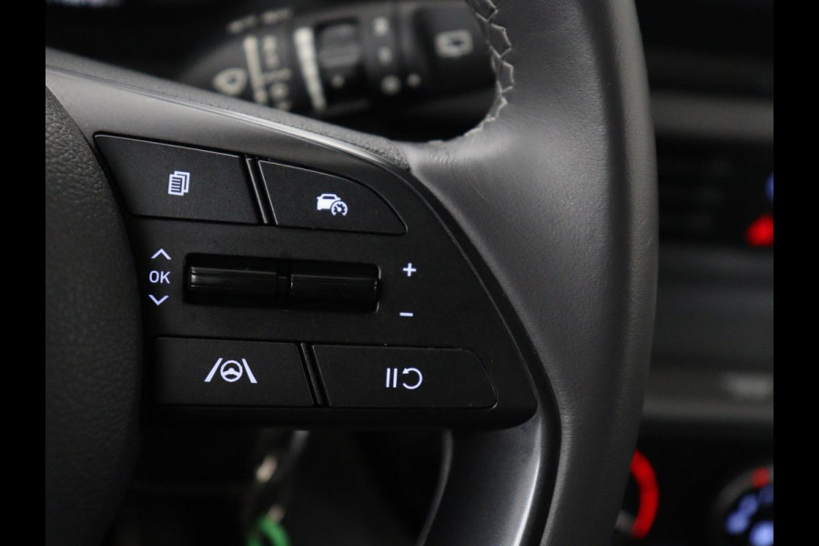 Hyundai Bayon 1.0 T-GDI Comfort Smart | Carplay | Camera | Airco | Cruise control | Sfeerverlichting | Parkeerhulp | Bluetooth | LED | Digital Cockpit | 16'' velgen
