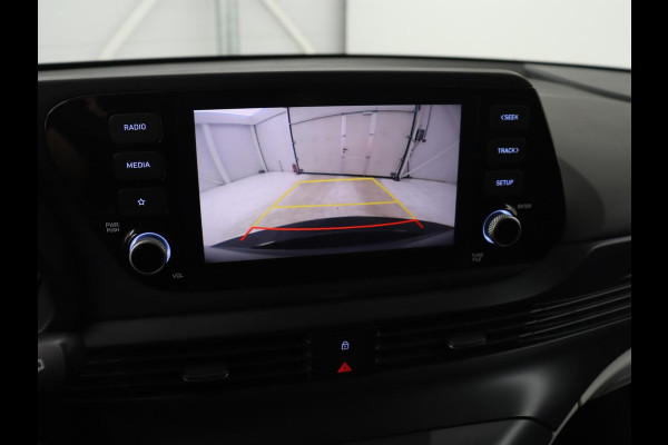 Hyundai Bayon 1.0 T-GDI Comfort Smart | Carplay | Camera | Airco | Cruise control | Sfeerverlichting | Parkeerhulp | Bluetooth | LED | Digital Cockpit | 16'' velgen