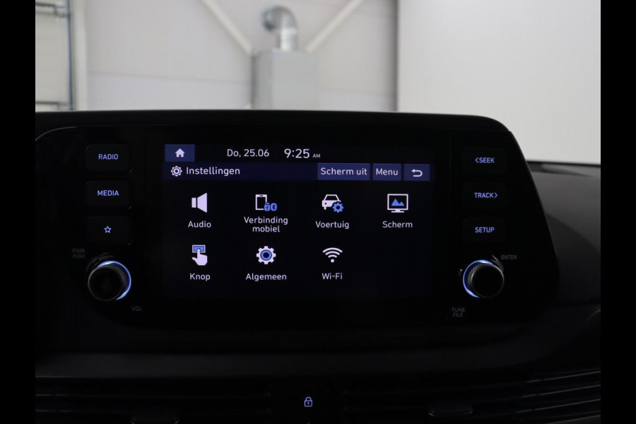 Hyundai Bayon 1.0 T-GDI Comfort Smart | Carplay | Camera | Airco | Cruise control | Sfeerverlichting | Parkeerhulp | Bluetooth | LED | Digital Cockpit | 16'' velgen