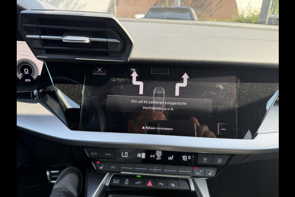 Audi A3 Sportback 45 TFSI e S edition Competition 245 PK PHEV | VAN € 34.900,- VOOR € 32.877,- | UW WK-VOORDEEL: € 2.023,- | S-LINE INTERIEUR & EXTERIEUR | PANORAMADAK | KEYLESS GO & START | BLACK OPTIC PAKKET | STOELVERWARMING | AUDI DEALER ONDERHOUDEN |