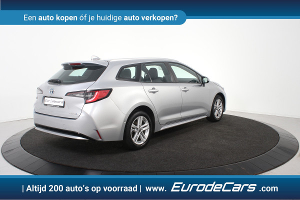 Toyota Corolla Touring Sports 1.8 Hybrid Dynamic *1ste Eigenaar*Navigatie*Stoelverwarming*