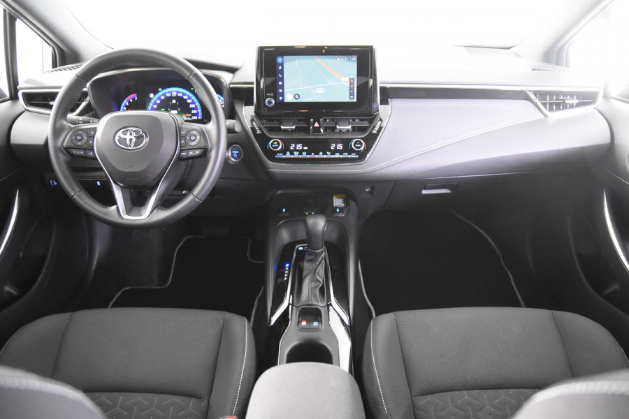 Toyota Corolla Touring Sports 1.8 Hybrid Dynamic *1ste Eigenaar*Navigatie*Stoelverwarming*