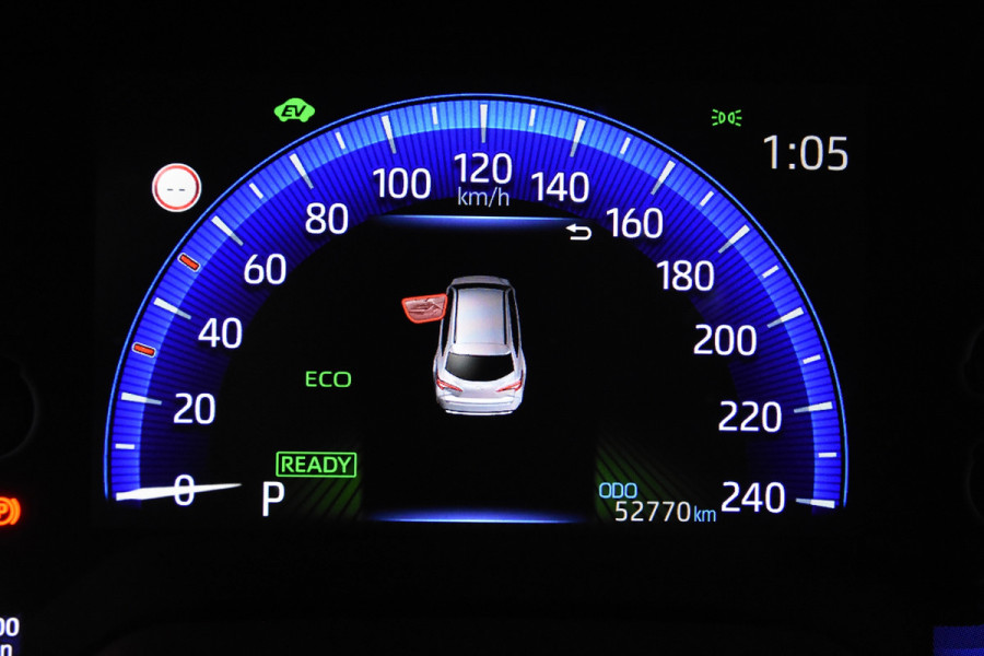 Toyota Corolla Touring Sports 1.8 Hybrid Dynamic *1ste Eigenaar*Navigatie*Stoelverwarming*