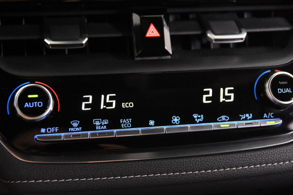 Toyota Corolla Touring Sports 1.8 Hybrid Dynamic *1ste Eigenaar*Navigatie*Stoelverwarming*