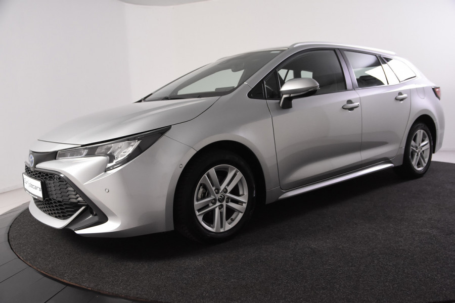 Toyota Corolla Touring Sports 1.8 Hybrid Dynamic *1ste Eigenaar*Navigatie*Stoelverwarming*