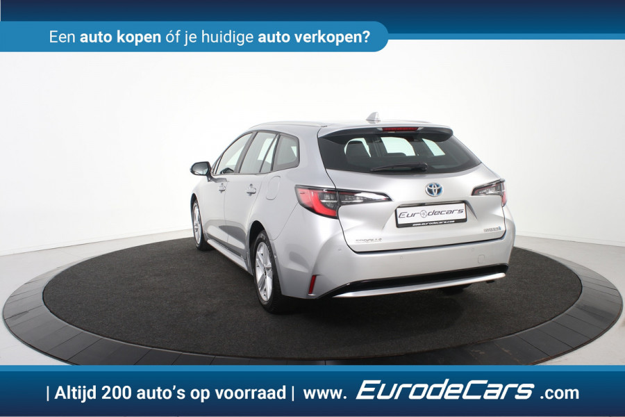 Toyota Corolla Touring Sports 1.8 Hybrid Dynamic *1ste Eigenaar*Navigatie*Stoelverwarming*