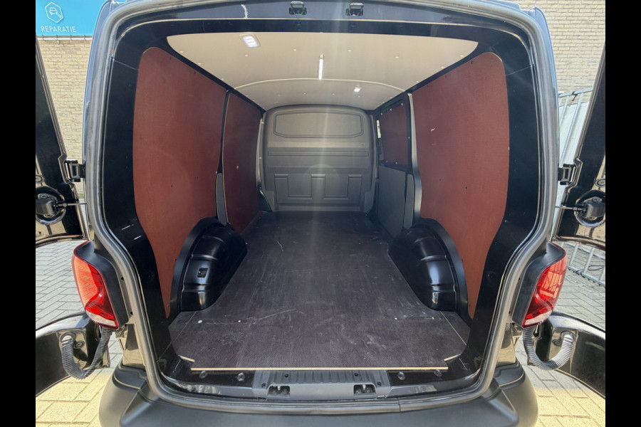 Volkswagen Transporter 2.0 TDI 150PK Automaat Euro6 L1H1 CarPlay/cruise control