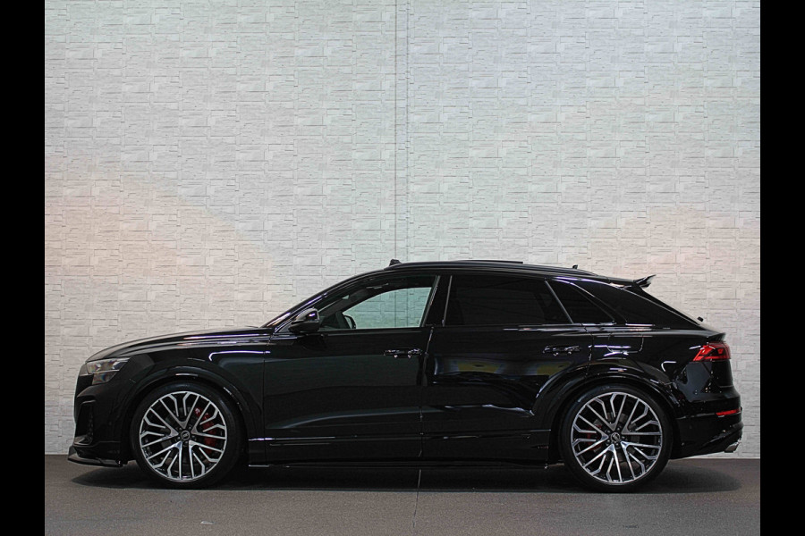Audi Q8 60e 490pk Full Options! RS Massage Seats | 4WS | OLED | Laser-LED | Carbon | Ventilatie | Valcona Leder+ Pakket | B&O Sound | 23'' | Alcantara hemel | Head-Up | Soft-Close | Panodak | 2x Memory | Trekhaak | Keyless-Entry | Luchtvering | Nw.Pr. 160.000,= | Fabrieksgarantie | Direct rijden.